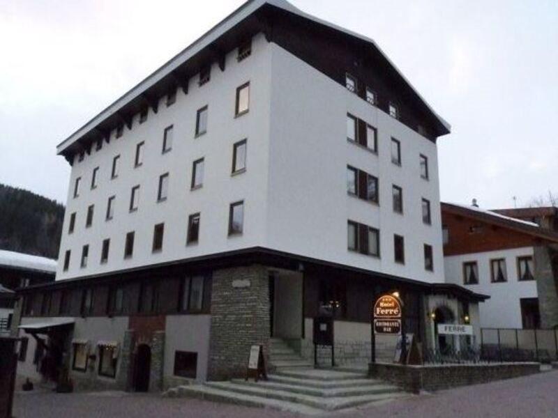 Hotel Ferre ลีวินโญ ภายนอก รูปภาพ